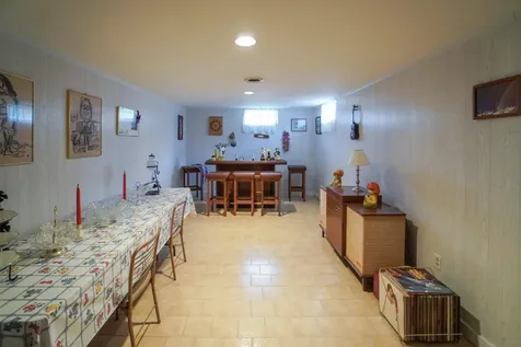 35 Pocasset Avenue Oak Bluffs MA 02557