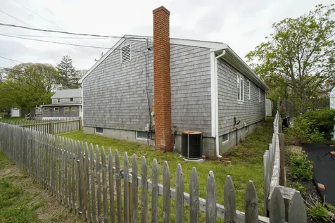 35 Pocasset Avenue Oak Bluffs MA 02557