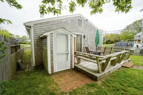 35 Pocasset Avenue Oak Bluffs MA 02557