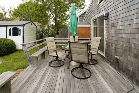 35 Pocasset Avenue Oak Bluffs MA 02557