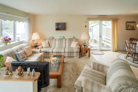 35 Pocasset Avenue Oak Bluffs MA 02557