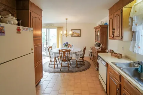 35 Pocasset Avenue Oak Bluffs MA 02557