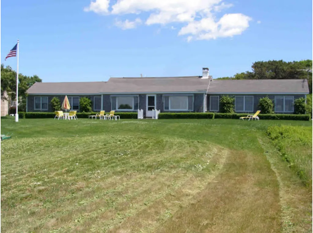 75 North Neck Road Edgartown MA 02539