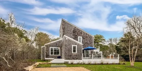 4 Calebs Common Circle Edgartown MA 02539