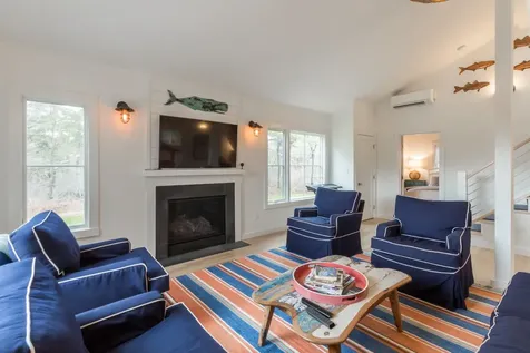 4 Calebs Common Circle Edgartown MA 02539