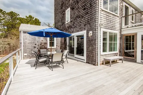 4 Calebs Common Circle Edgartown MA 02539