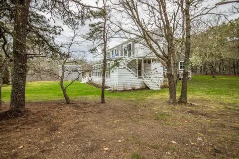 4 Calebs Common Circle Edgartown MA 02539