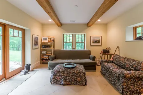 90 Campbell Road West Tisbury MA 02575