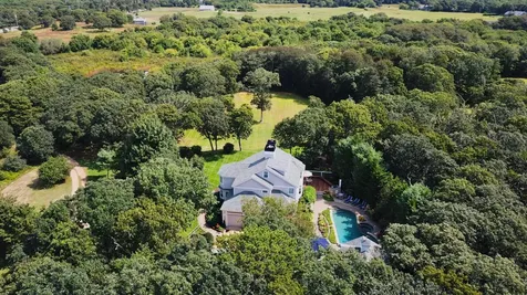 33 Llewellyn Way Edgartown MA 02539