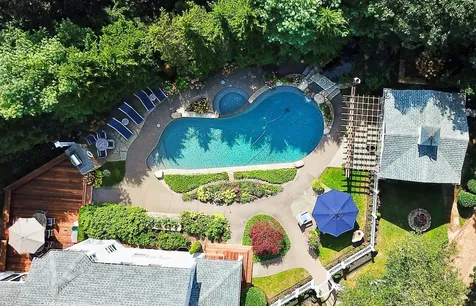 33 Llewellyn Way Edgartown MA 02539