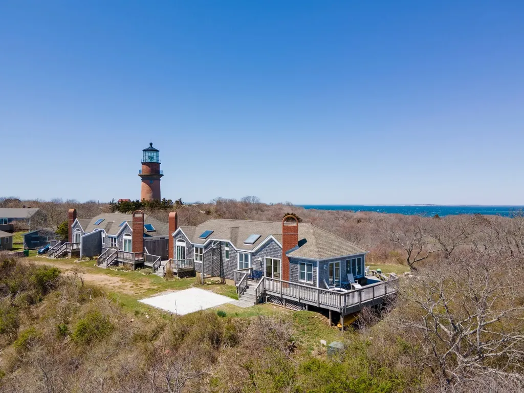 1 Aquinnah Circle Aquinnah MA 02535