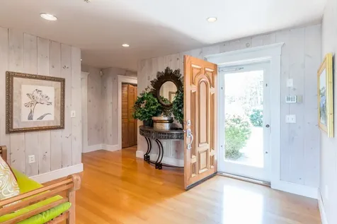 14 Myober Lane Edgartown MA 02539