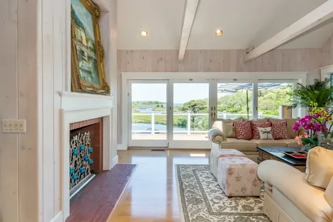 14 Myober Lane Edgartown MA 02539