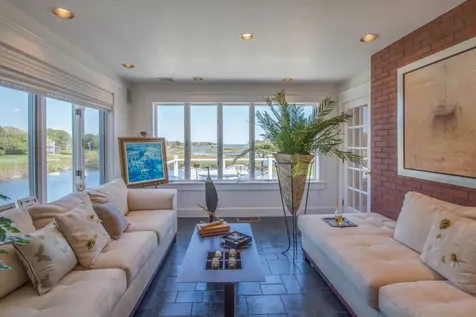 14 Myober Lane Edgartown MA 02539