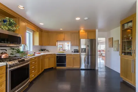 14 Myober Lane Edgartown MA 02539