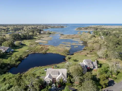 14 Myober Lane Edgartown MA 02539