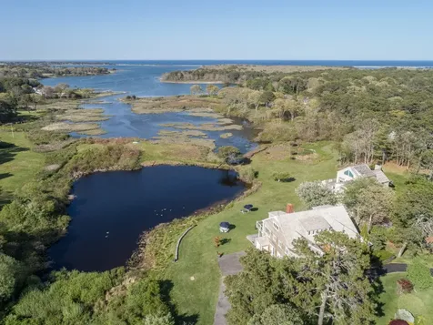 14 Myober Lane Edgartown MA 02539