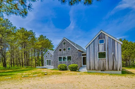 170 Waldrons Bottom Road West Tisbury MA 02575