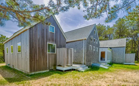 170 Waldrons Bottom Road West Tisbury MA 02575