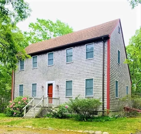 22 Sea Glen Road Oak Bluffs MA 02557