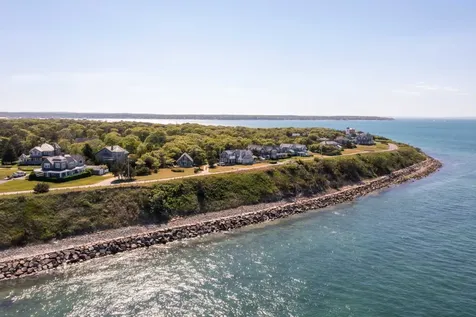 168 East Chop Drive Oak Bluffs MA 02557
