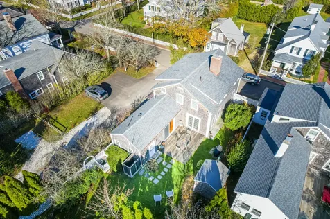 26 Morse Street Edgartown MA 02539