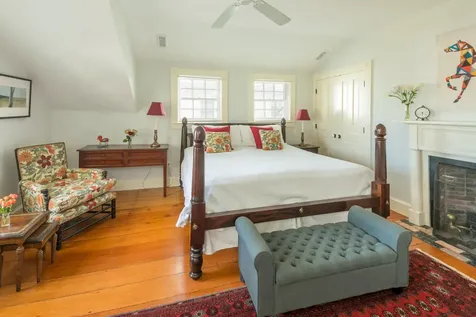 26 Morse Street Edgartown MA 02539