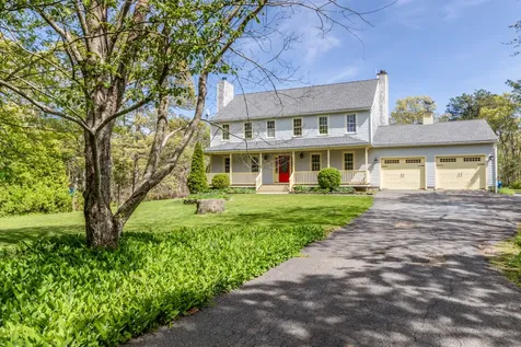 61 Bayes Hill Road Oak Bluffs MA 02539