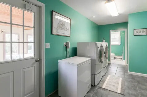 61 Bayes Hill Road Oak Bluffs MA 02539