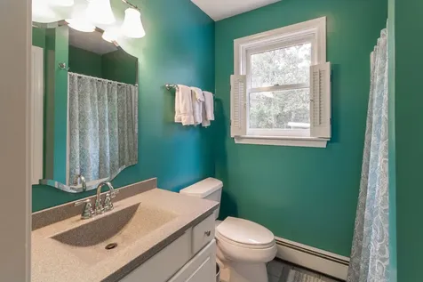 61 Bayes Hill Road Oak Bluffs MA 02539