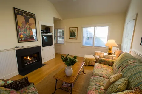 70 Plum Bush Point Road West Tisbury MA 02575