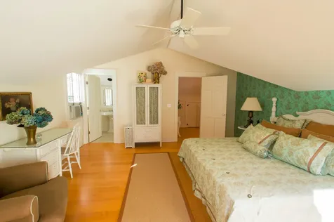 70 Plum Bush Point Road West Tisbury MA 02575