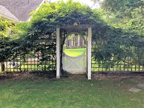 70 Plum Bush Point Road West Tisbury MA 02575