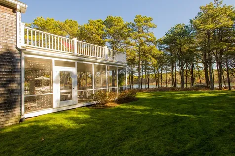 70 Plum Bush Point Road West Tisbury MA 02575