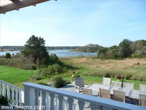 133 Sea View Avenue Oak Bluffs MA 02557