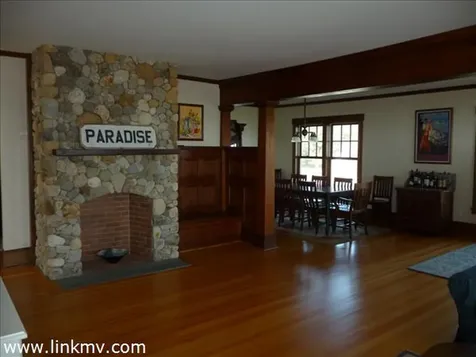 133 Sea View Avenue Oak Bluffs MA 02557