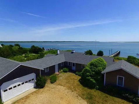 85 Edgartown Bay Road Edgartown MA 02539