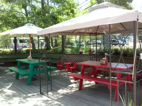 386 State Road Vineyard Haven MA 02568