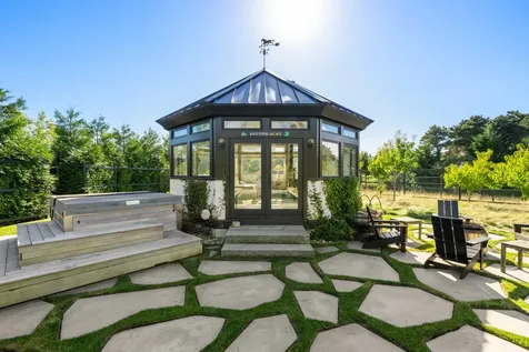 59 South Shore Road & 14 & 14r Tripp Drive Nantucket MA 02554