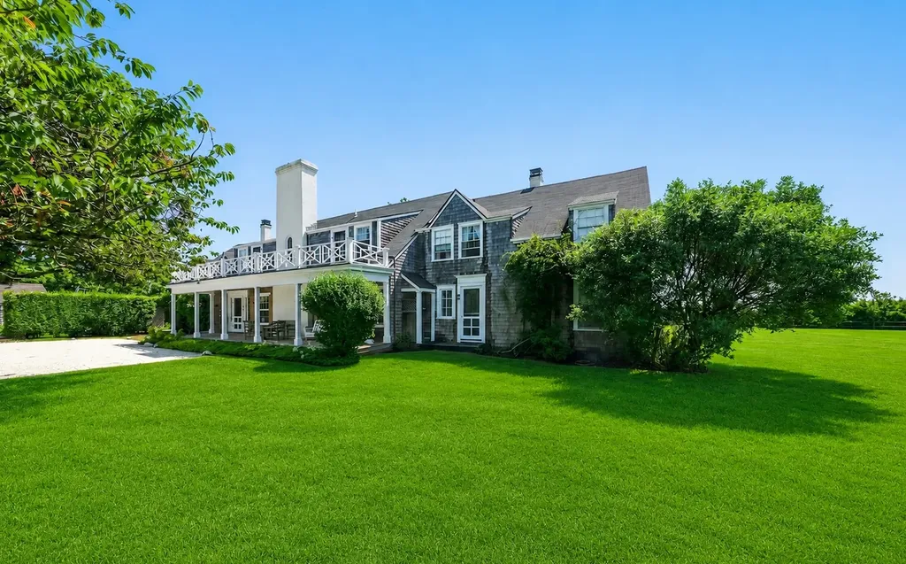 35 Shell Street Nantucket MA 02564