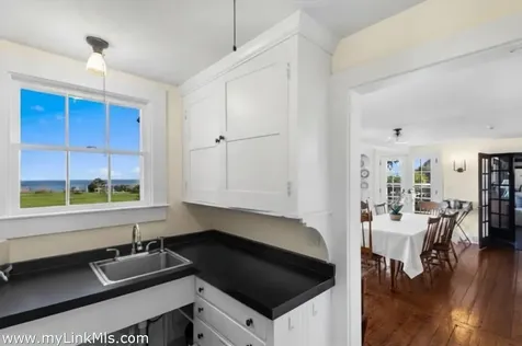 35 Shell Street Nantucket MA 02564