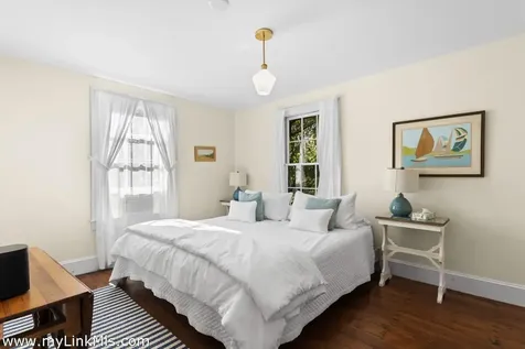 35 Shell Street Nantucket MA 02564
