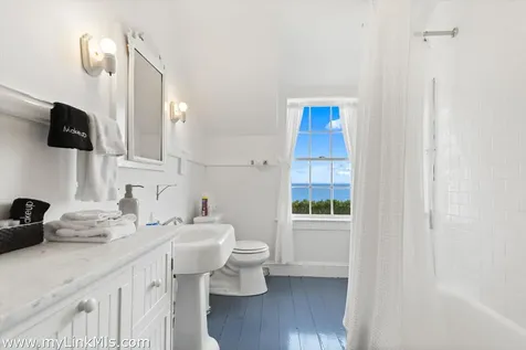35 Shell Street Nantucket MA 02564