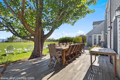 35 Shell Street Nantucket MA 02564