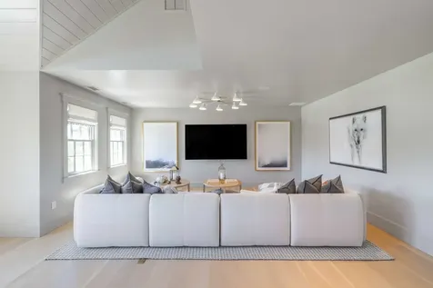 34 Brewster Road Nantucket MA 02554
