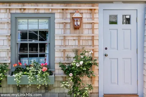 10 Center Street Nantucket MA 02554