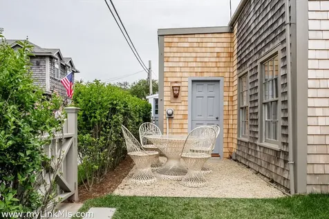 10 Center Street Nantucket MA 02554