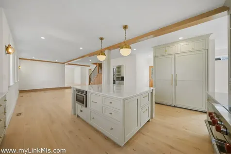 85 Orange Street Nantucket MA 02554