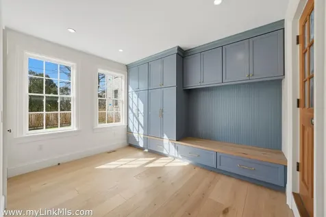 85 Orange Street Nantucket MA 02554