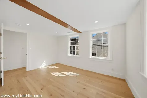 85 Orange Street Nantucket MA 02554